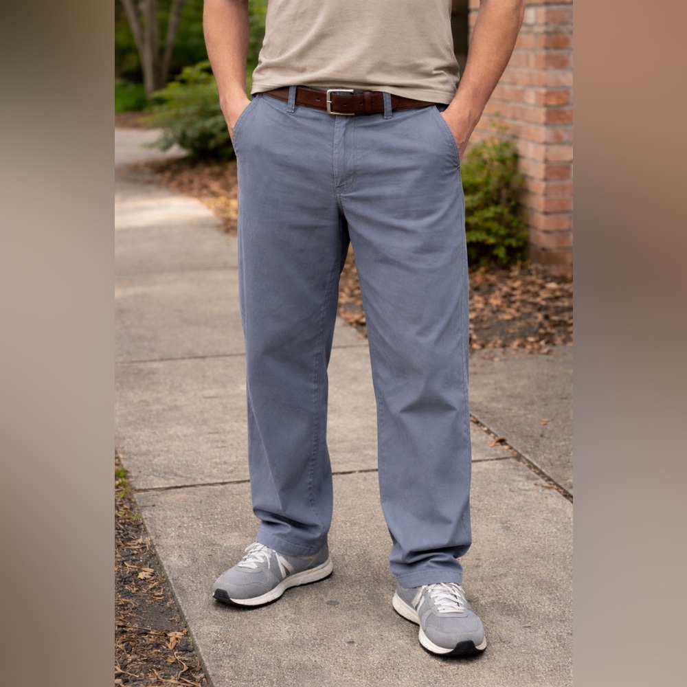 Dockers Gray Cargo Pants Men’s W38 L30 Water<Less Straight Fit Casual Workwear